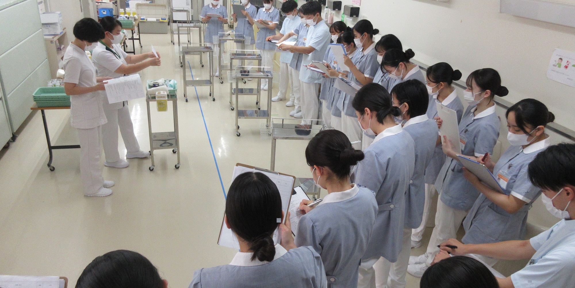 三友堂看護学校の学生